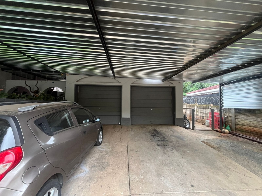 4 Bedroom Property for Sale in Protea Park North West